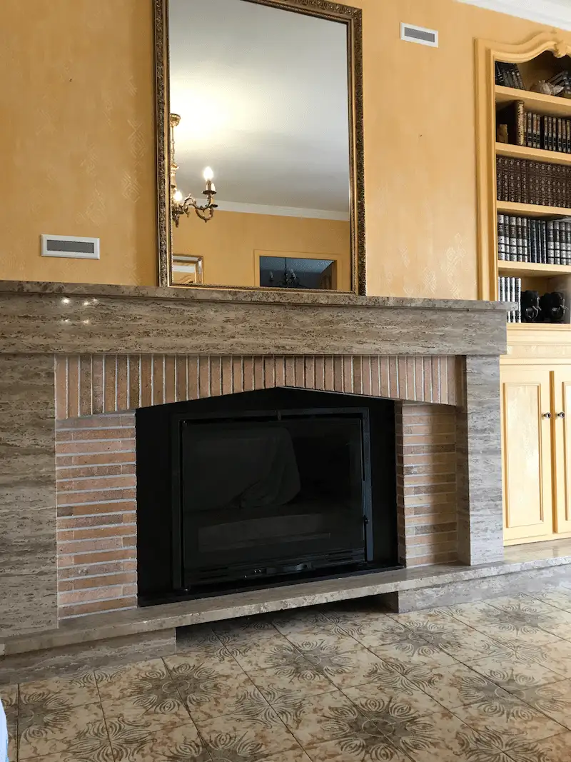 Cheminée ancienne 2